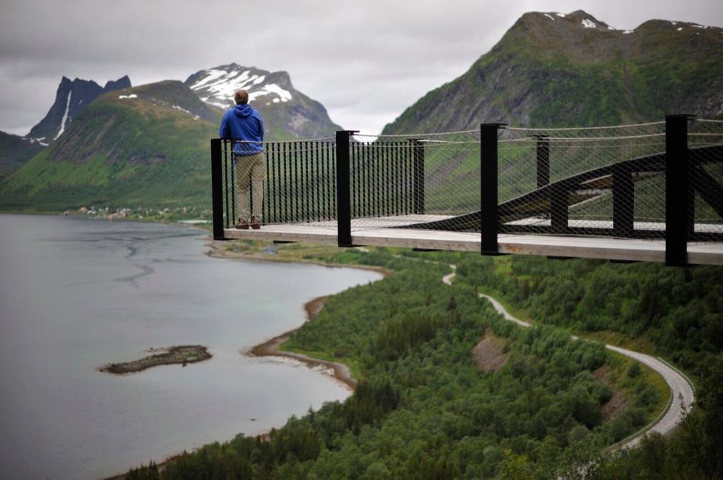 Senja Hotell Finnsnes Esterno foto