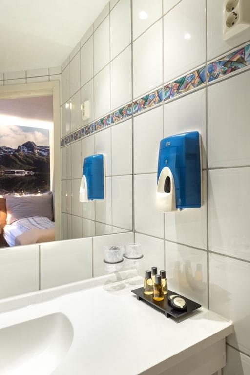 Senja Hotell Finnsnes Esterno foto