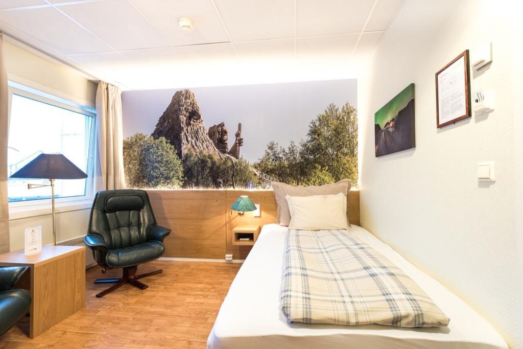 Senja Hotell Finnsnes Esterno foto